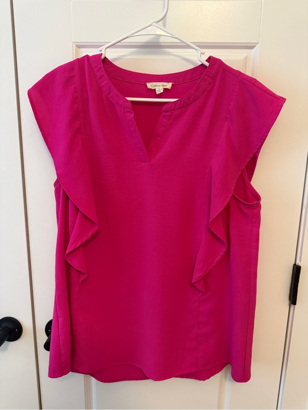 Women's Magenta Ruffle Sleeve V-Neck Top